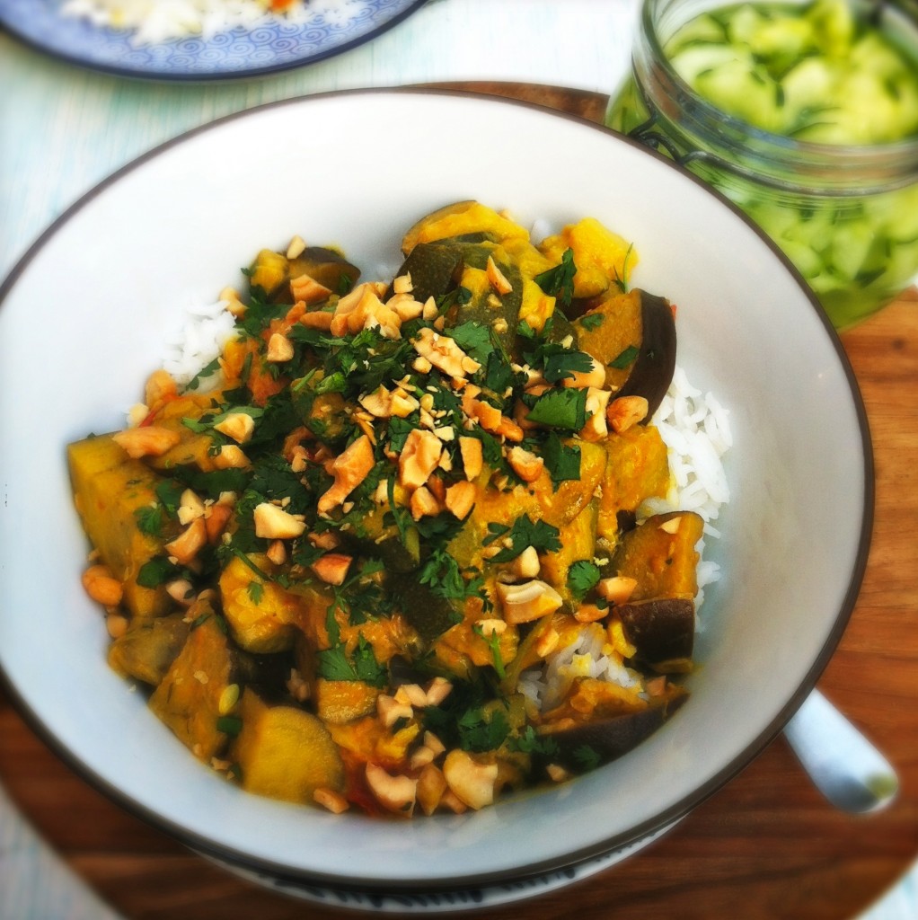Vegetarische curry met cashewnoten &amp; koriander | Made by Ellen