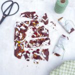 Chocolade maken met gedroogd fruit made by ellen