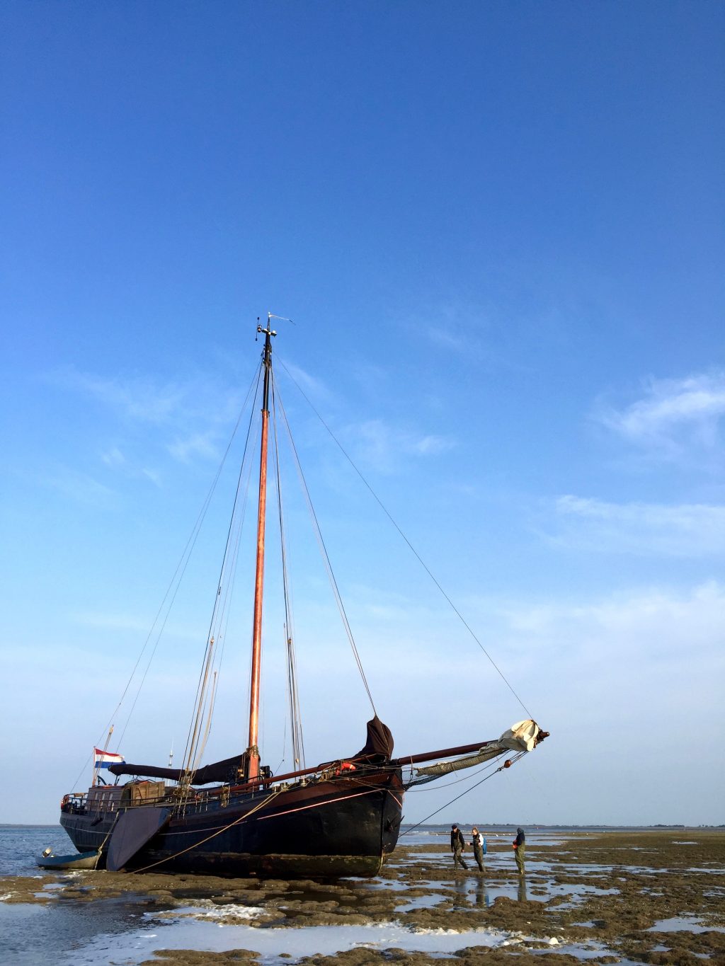 Zeilen met de boot naar Schiermonnikoog & droogleggen made by ellen