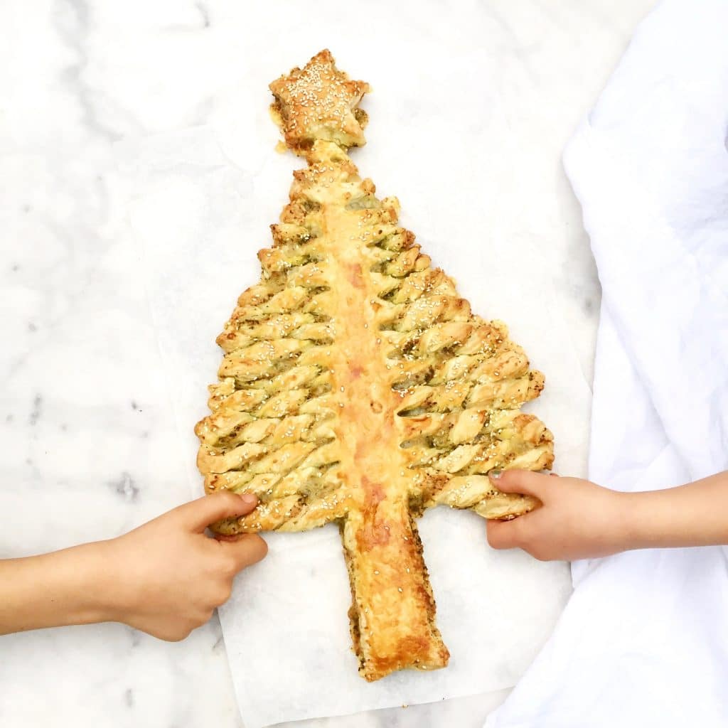 Kerstboom bladerdeeg pesto maken met smeuïge kaas, made by ellen