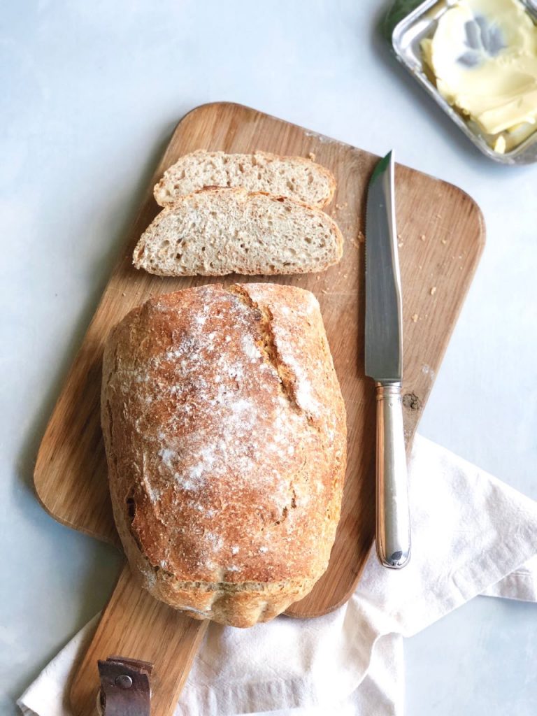 Brood bakken in pan
